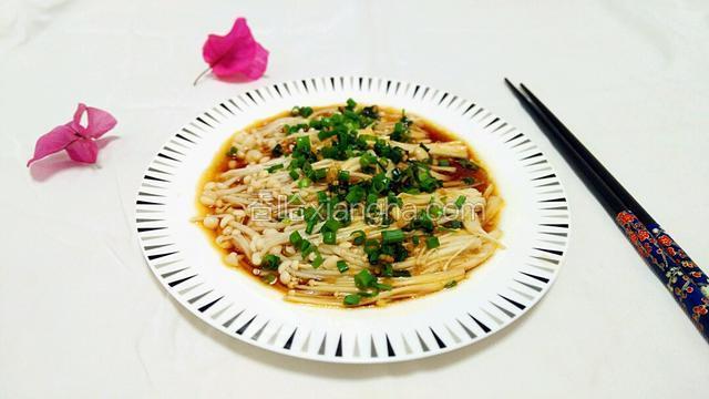 葱油蒸金针菇