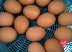 腌咸鸡蛋的做法图解1