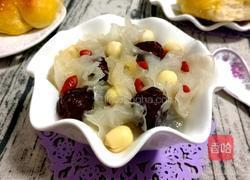 红枣银耳莲子羹的做法图解9