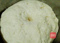 帝泊洱茶蔓越莓花生乳酪软欧的做法图解1