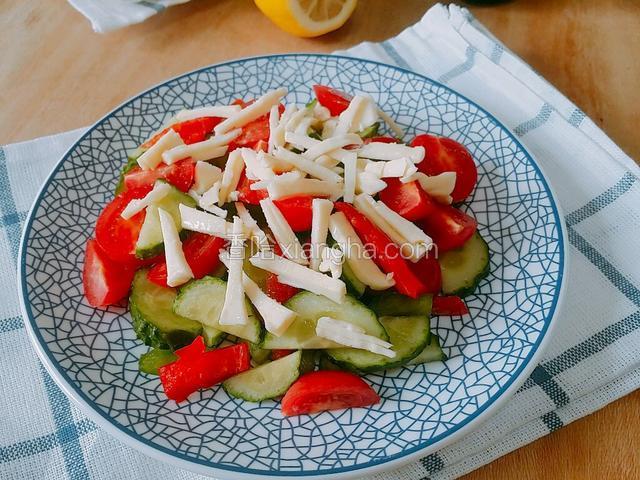 搅拌均匀，即可食用。