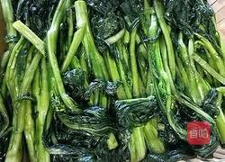 雪菜炒肉末的做法图解1