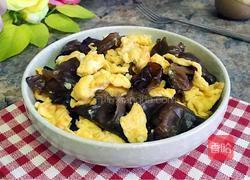 鸡蛋炒木耳的做法图解7