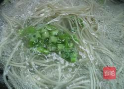 菠菜鸡蛋面的做法图解4