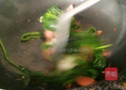 菠菜火腿肠的做法图解7