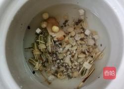 扇骨祛湿汤的做法图解2