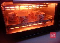 恐怖杯蛋糕的做法图解6