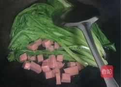 火腿蔬菜面的做法图解3
