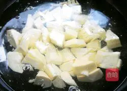 Illustration of braised spring bamboo shoots in oil 4