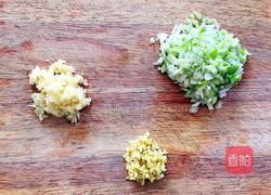 蒜蓉粉丝蒸大虾的做法图解5