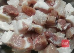 琥珀鹌鹑蛋红烧肉的做法图解1