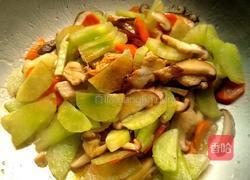 青笋香菇炒肉的做法图解6