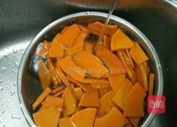 南瓜炒肉片的做法图解2