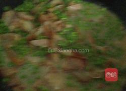 腊肉焖豌豆的做法图解9