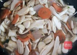 鸡腿菇炒肉片的做法图解6