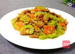 苦瓜炒肉的做法图解17