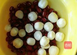 红豆莲子羹的做法图解2