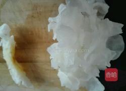 香梨银耳冰糖汁的做法图解4