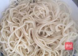 捞面条的做法图解9