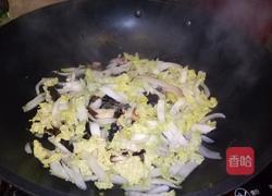 香菇娃娃菜炒银丝面的做法图解11