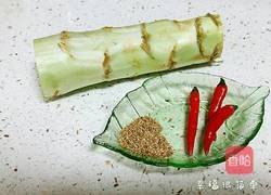 凉拌莴苣丝的做法图解1