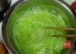 凉拌莴苣丝的做法图解4