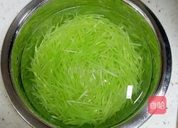 凉拌莴苣丝的做法图解5