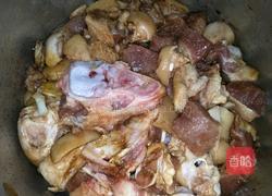 猪蹄焖土豆的做法图解6