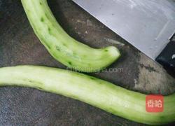青瓜炒肉片的做法图解1