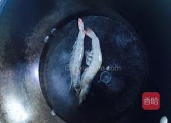 鲜虾蔬菜面的做法图解4