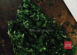 艾叶煎蛋的做法图解2