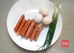 火腿肠炒鸡蛋的做法图解1