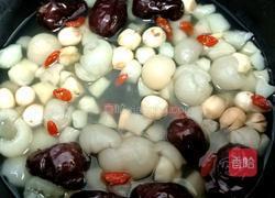 马蹄桂圆莲子羹的做法图解8