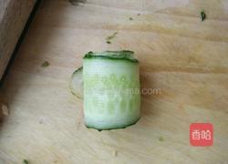 凉拌黄瓜卷的做法图解3