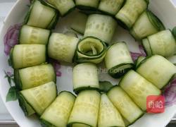 凉拌黄瓜卷的做法图解4