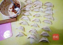 蛋花抱饺的做法图解1