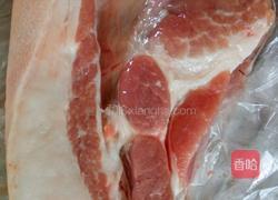 瘦肉炒荷兰豆的做法图解1