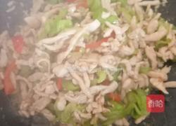 双椒炒鸡胸肉的做法图解7