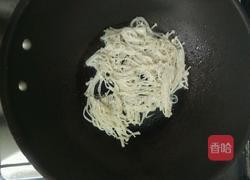 胡萝卜金针菇的做法图解5