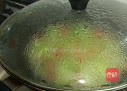 火腿肠炒黄瓜的做法图解7