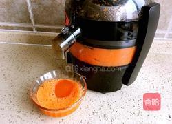 红萝卜花卷的做法图解3