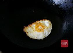 牛油果鸡蛋蔬菜汉堡的做法图解5