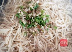 豆芽肉丝焖饼的做法图解7