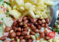 田园菠萝炒饭的做法图解11