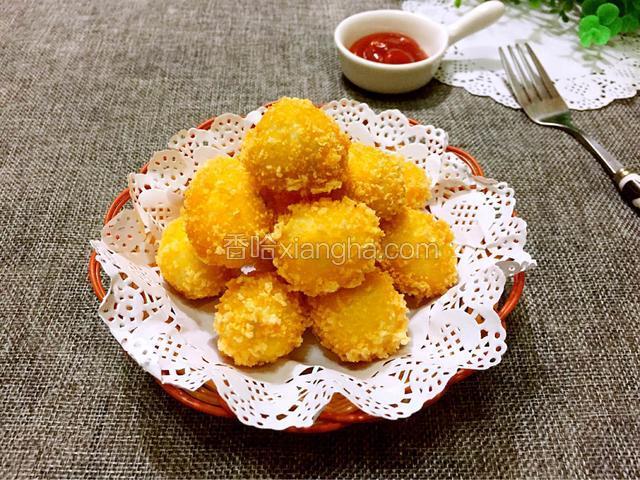 酥皮鹌鹑蛋