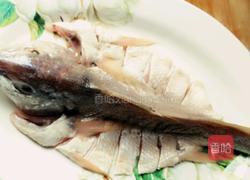 豉油蒸黄鱼的做法图解4
