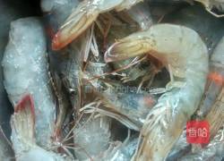 白灼虾的做法图解1