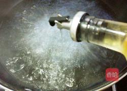 荷兰豆炒腊肉的做法图解3