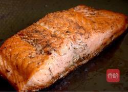 瘦身美食～三文鱼沙拉的做法图解3