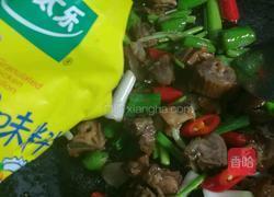 大蒜辣椒炒腊鸭的做法图解11